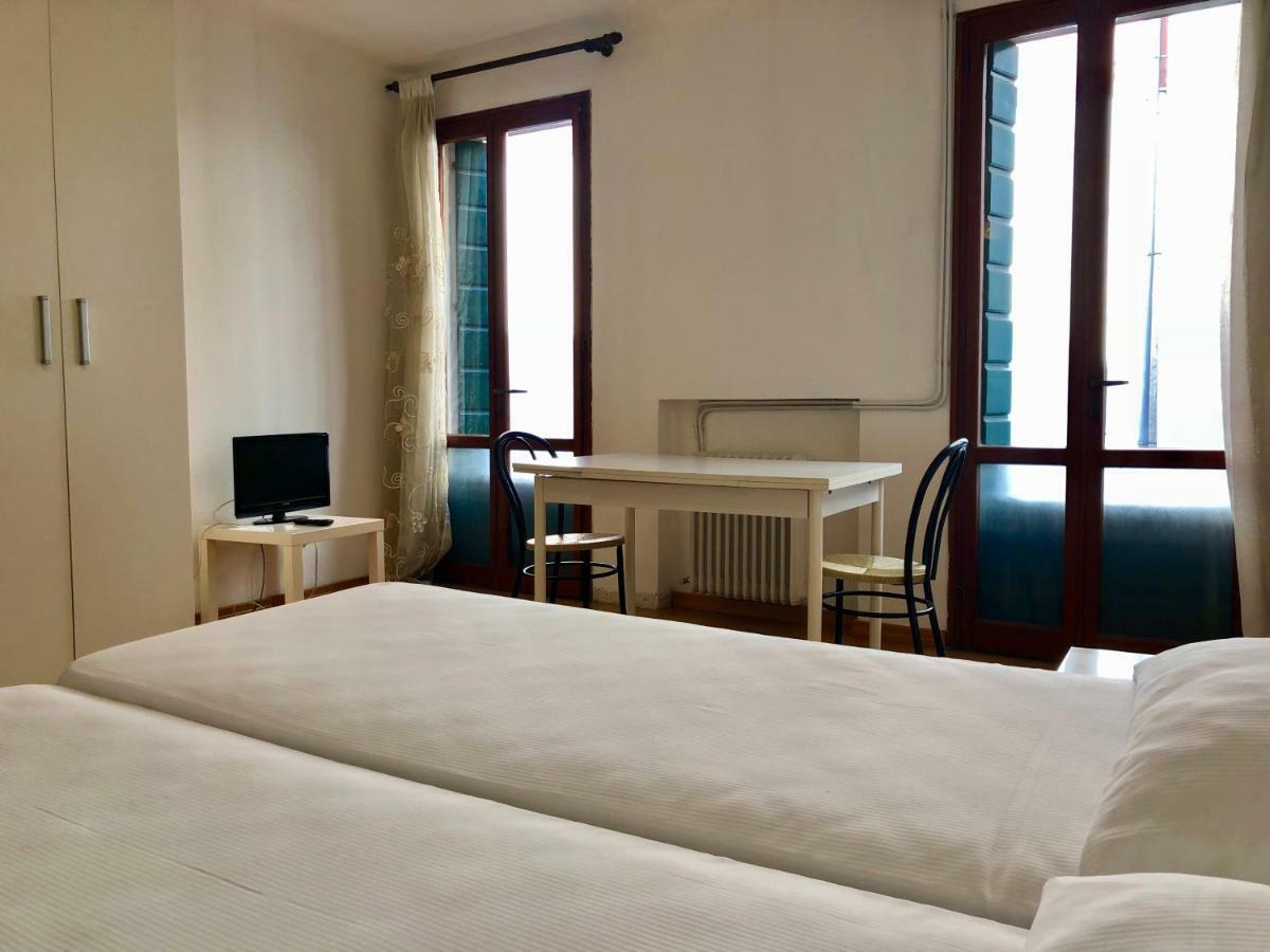 M14 Duomo Apartments Padua Buitenkant foto