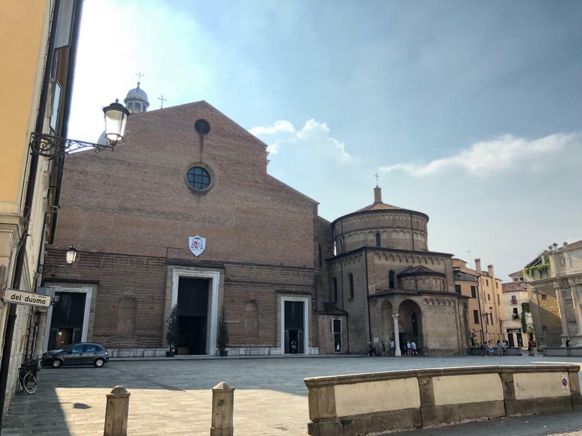 M14 Duomo Apartments Padua Buitenkant foto